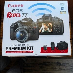 Canon EOS Rebel T7 Digital Camera Kit - Black